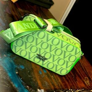 OVO Modern Green Crossbody Bag with Repeating Pattern